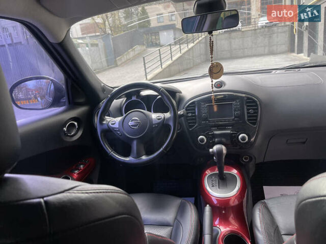 Черный Ниссан Жук, объемом двигателя 1.6 л и пробегом 159 тыс. км за 9500 $, фото 8 на Automoto.ua