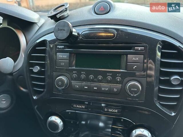 Черный Ниссан Жук, объемом двигателя 1.6 л и пробегом 103 тыс. км за 9700 $, фото 6 на Automoto.ua