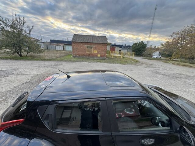 Черный Ниссан Жук, объемом двигателя 1.6 л и пробегом 112 тыс. км за 9200 $, фото 3 на Automoto.ua