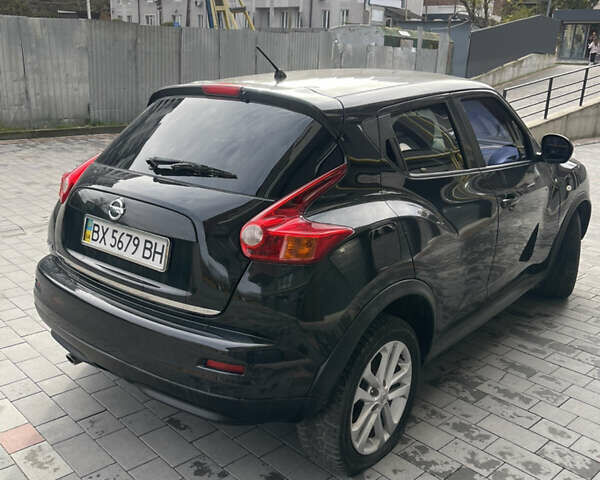 Черный Ниссан Жук, объемом двигателя 1.6 л и пробегом 159 тыс. км за 9500 $, фото 4 на Automoto.ua