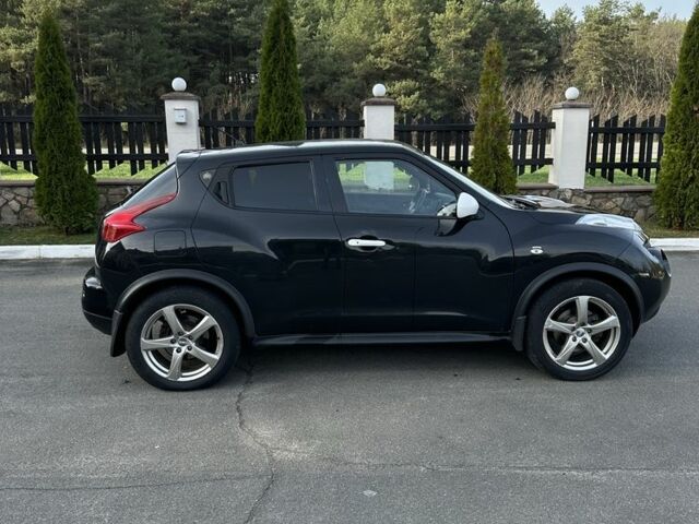 Чорний Ніссан Жук, об'ємом двигуна 1.6 л та пробігом 216 тис. км за 11000 $, фото 3 на Automoto.ua