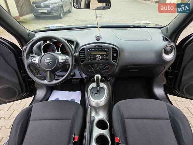 Черный Ниссан Жук, объемом двигателя 1.6 л и пробегом 105 тыс. км за 9499 $, фото 93 на Automoto.ua