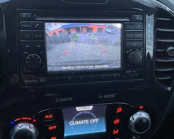 Черный Ниссан Жук, объемом двигателя 1.5 л и пробегом 133 тыс. км за 12985 $, фото 5 на Automoto.ua