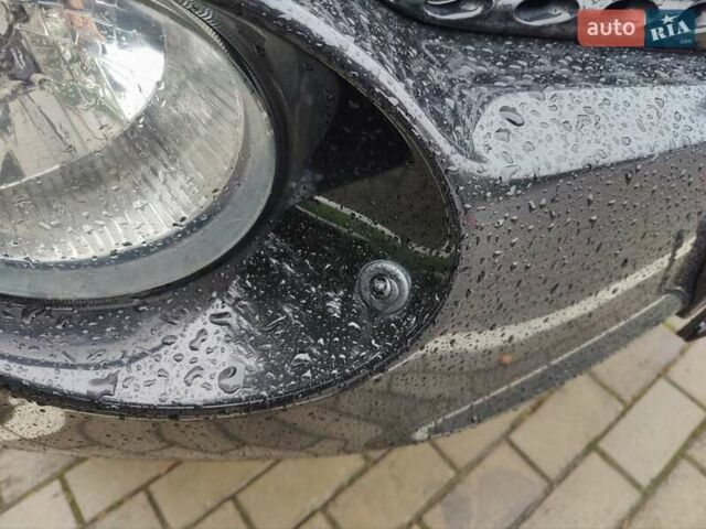 Черный Ниссан Жук, объемом двигателя 1.6 л и пробегом 237 тыс. км за 10900 $, фото 23 на Automoto.ua