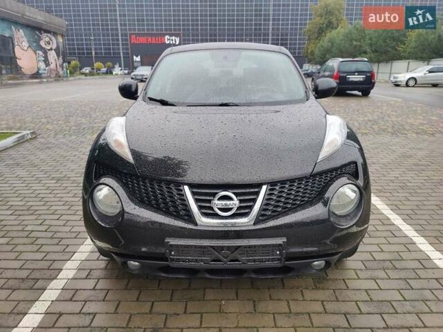 Черный Ниссан Жук, объемом двигателя 1.6 л и пробегом 237 тыс. км за 10900 $, фото 2 на Automoto.ua