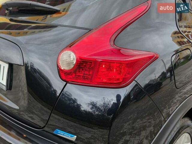 Черный Ниссан Жук, объемом двигателя 1.6 л и пробегом 105 тыс. км за 9499 $, фото 38 на Automoto.ua