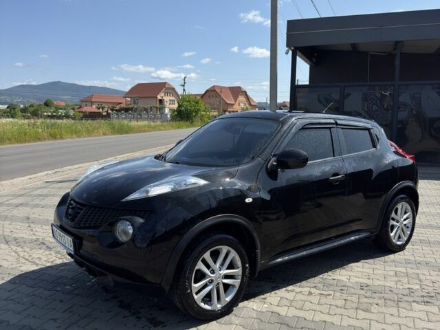 Черный Ниссан Жук, объемом двигателя 1.5 л и пробегом 188 тыс. км за 9700 $, фото 1 на Automoto.ua