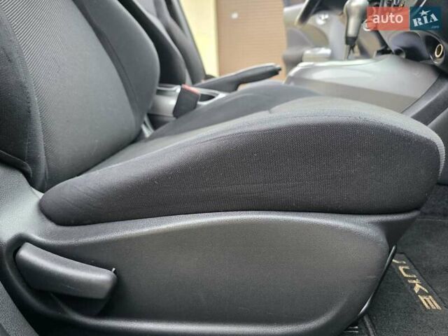 Черный Ниссан Жук, объемом двигателя 1.6 л и пробегом 105 тыс. км за 9499 $, фото 81 на Automoto.ua