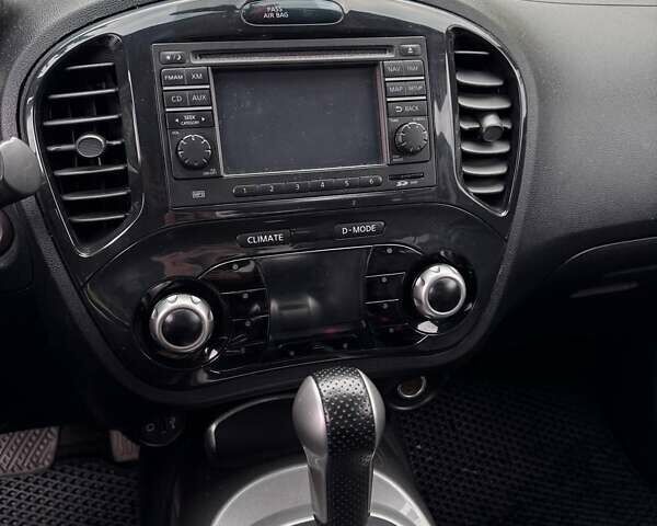 Черный Ниссан Жук, объемом двигателя 1.6 л и пробегом 197 тыс. км за 10500 $, фото 4 на Automoto.ua