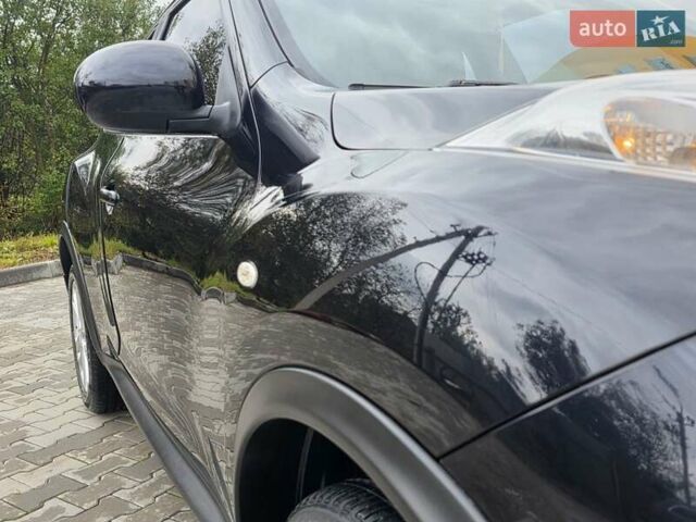 Черный Ниссан Жук, объемом двигателя 1.6 л и пробегом 105 тыс. км за 9499 $, фото 20 на Automoto.ua