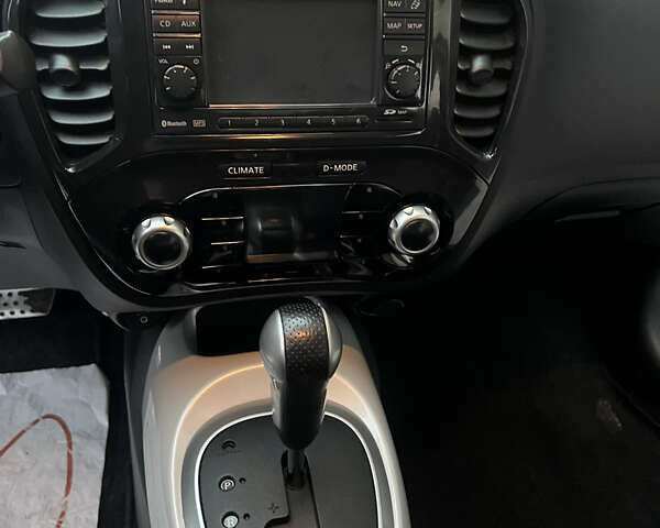 Черный Ниссан Жук, объемом двигателя 1.6 л и пробегом 190 тыс. км за 10850 $, фото 33 на Automoto.ua