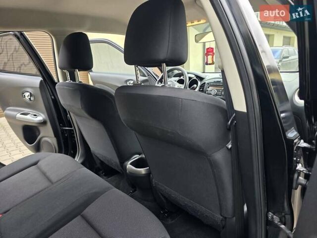 Черный Ниссан Жук, объемом двигателя 1.6 л и пробегом 105 тыс. км за 9499 $, фото 105 на Automoto.ua