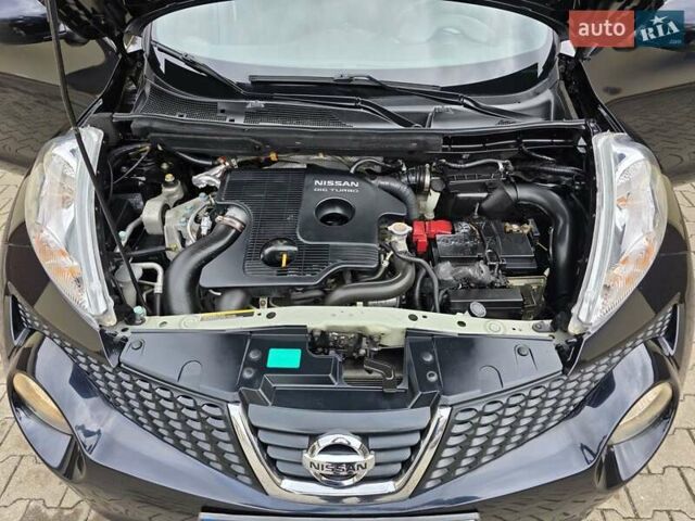 Черный Ниссан Жук, объемом двигателя 1.6 л и пробегом 105 тыс. км за 9499 $, фото 125 на Automoto.ua