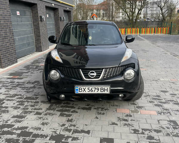 Черный Ниссан Жук, объемом двигателя 1.6 л и пробегом 159 тыс. км за 9500 $, фото 2 на Automoto.ua