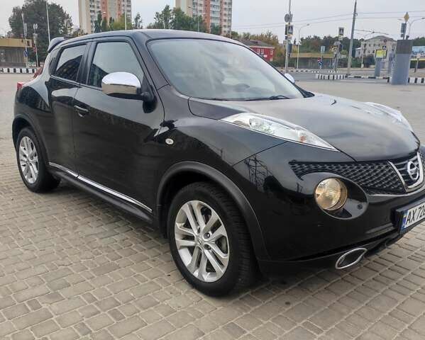 Черный Ниссан Жук, объемом двигателя 1.6 л и пробегом 135 тыс. км за 11000 $, фото 3 на Automoto.ua