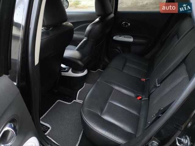Черный Ниссан Жук, объемом двигателя 1.5 л и пробегом 240 тыс. км за 9000 $, фото 5 на Automoto.ua
