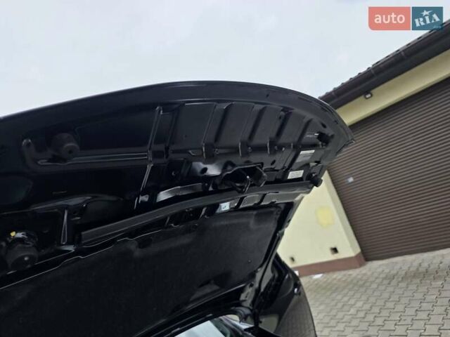 Черный Ниссан Жук, объемом двигателя 1.6 л и пробегом 105 тыс. км за 9499 $, фото 120 на Automoto.ua