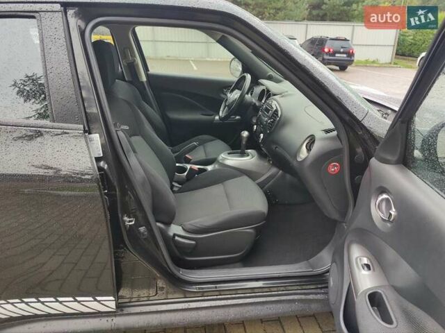 Черный Ниссан Жук, объемом двигателя 1.6 л и пробегом 237 тыс. км за 10900 $, фото 21 на Automoto.ua