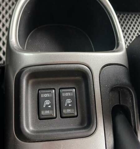 Ниссан Жук 2013 в Сарнах на Automoto.ua Черный Ниссан Жук, объемом двигателя 1.46 л и пробегом 214 тыс. км за 9900 $, фото 5 на Automoto.ua