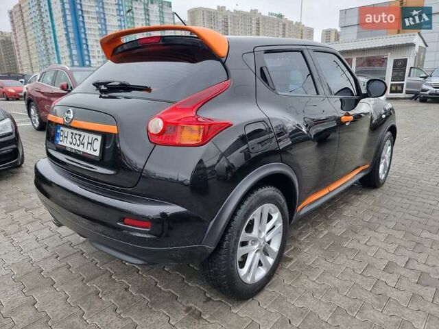 Чорний Ніссан Жук, об'ємом двигуна 1.6 л та пробігом 90 тис. км за 12600 $, фото 2 на Automoto.ua