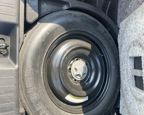 Черный Ниссан Жук, объемом двигателя 1.6 л и пробегом 169 тыс. км за 11800 $, фото 12 на Automoto.ua