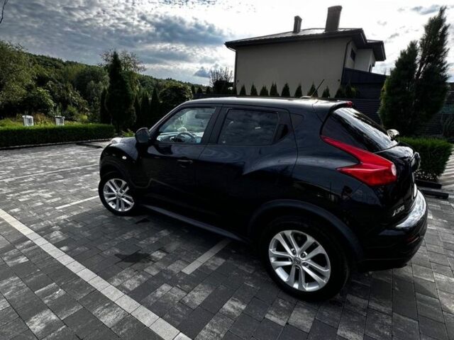 Черный Ниссан Жук, объемом двигателя 1.6 л и пробегом 184 тыс. км за 10500 $, фото 4 на Automoto.ua