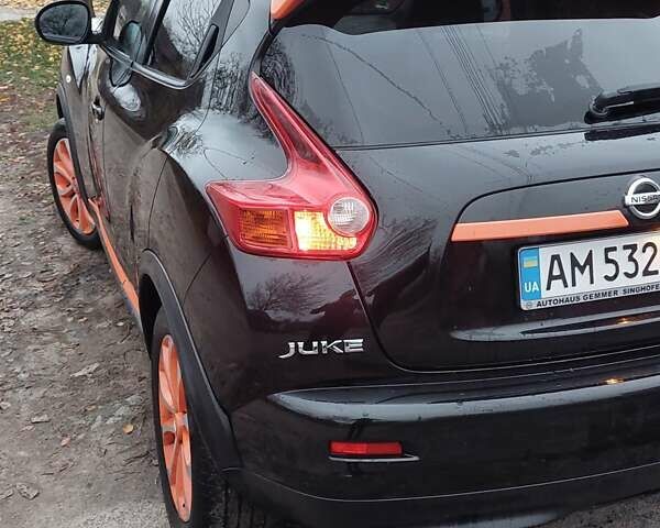 Черный Ниссан Жук, объемом двигателя 1.46 л и пробегом 146 тыс. км за 10700 $, фото 3 на Automoto.ua