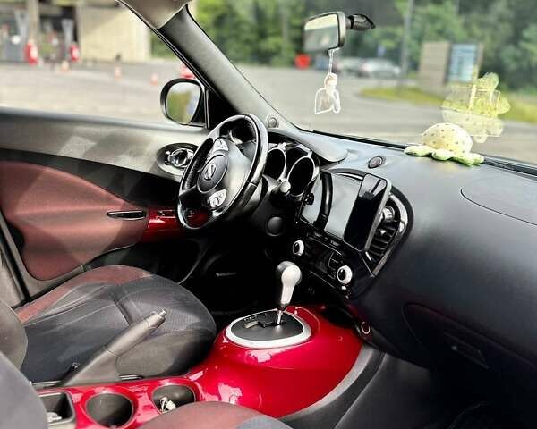 Черный Ниссан Жук, объемом двигателя 1.62 л и пробегом 184 тыс. км за 10500 $, фото 10 на Automoto.ua