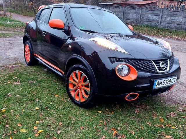 Черный Ниссан Жук, объемом двигателя 1.5 л и пробегом 146 тыс. км за 10700 $, фото 10 на Automoto.ua