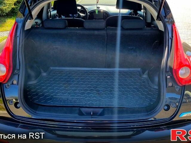 Черный Ниссан Жук, объемом двигателя 1.5 л и пробегом 245 тыс. км за 9700 $, фото 9 на Automoto.ua