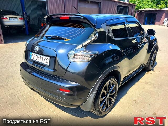 Чорний Ніссан Жук, об'ємом двигуна 1.6 л та пробігом 170 тис. км за 10500 $, фото 2 на Automoto.ua