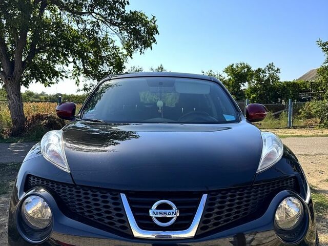 Черный Ниссан Жук, объемом двигателя 1.5 л и пробегом 245 тыс. км за 9700 $, фото 1 на Automoto.ua