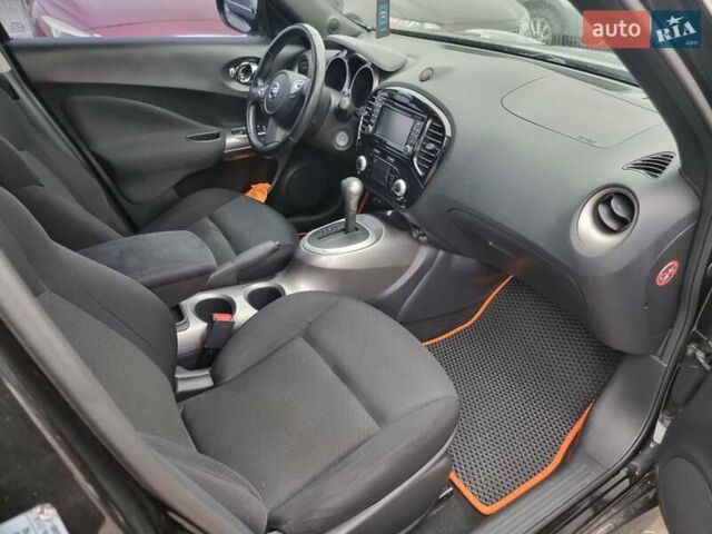 Чорний Ніссан Жук, об'ємом двигуна 1.6 л та пробігом 90 тис. км за 12600 $, фото 4 на Automoto.ua