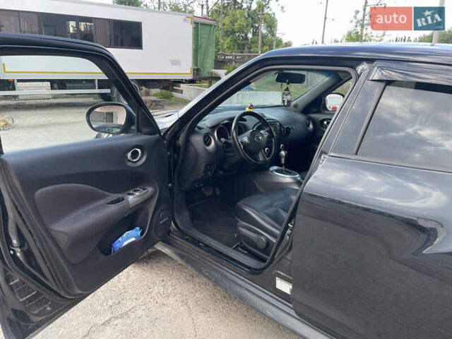 Черный Ниссан Жук, объемом двигателя 1.62 л и пробегом 150 тыс. км за 9750 $, фото 10 на Automoto.ua