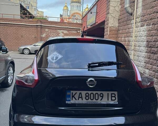 Черный Ниссан Жук, объемом двигателя 1.6 л и пробегом 101 тыс. км за 11000 $, фото 2 на Automoto.ua