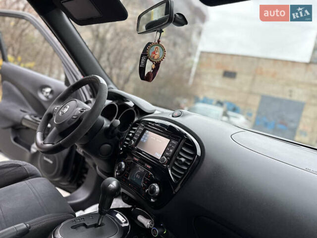 Черный Ниссан Жук, объемом двигателя 1.6 л и пробегом 133 тыс. км за 10750 $, фото 55 на Automoto.ua