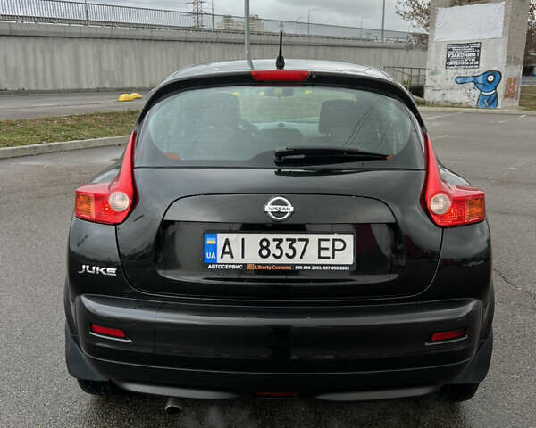 Черный Ниссан Жук, объемом двигателя 1.6 л и пробегом 172 тыс. км за 11300 $, фото 11 на Automoto.ua