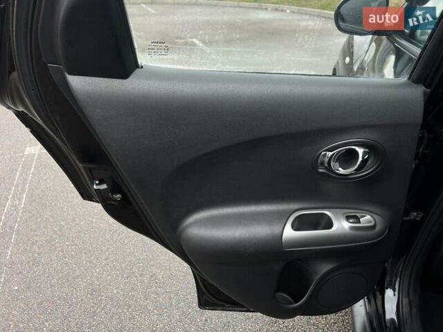 Черный Ниссан Жук, объемом двигателя 1.6 л и пробегом 172 тыс. км за 10900 $, фото 27 на Automoto.ua