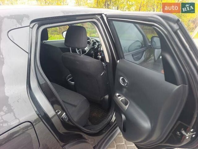 Чорний Ніссан Жук, об'ємом двигуна 1.6 л та пробігом 267 тис. км за 7950 $, фото 3 на Automoto.ua