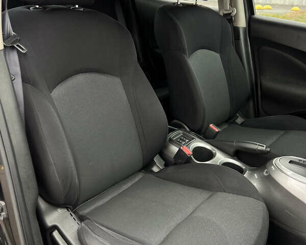 Черный Ниссан Жук, объемом двигателя 1.6 л и пробегом 172 тыс. км за 11300 $, фото 20 на Automoto.ua