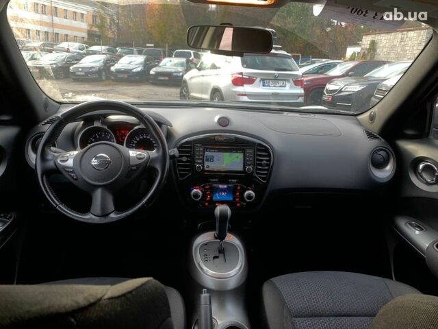 Черный Ниссан Жук, объемом двигателя 1.6 л и пробегом 100 тыс. км за 13590 $, фото 30 на Automoto.ua