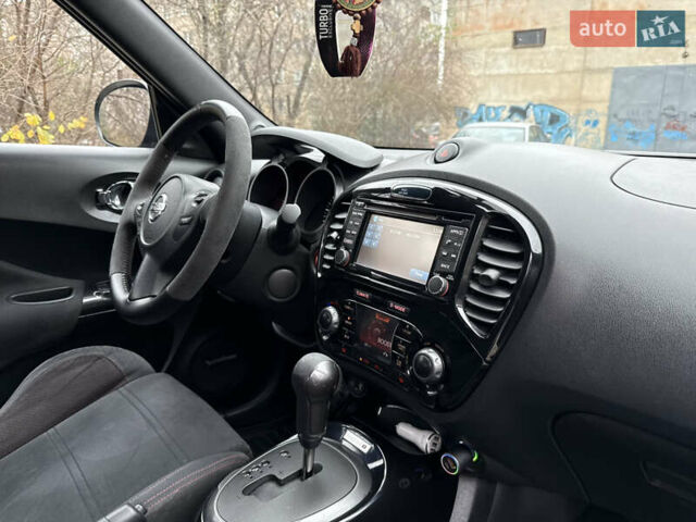 Черный Ниссан Жук, объемом двигателя 1.6 л и пробегом 133 тыс. км за 10750 $, фото 43 на Automoto.ua