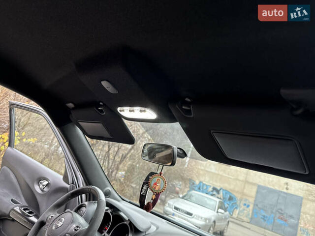 Черный Ниссан Жук, объемом двигателя 1.6 л и пробегом 133 тыс. км за 10750 $, фото 56 на Automoto.ua