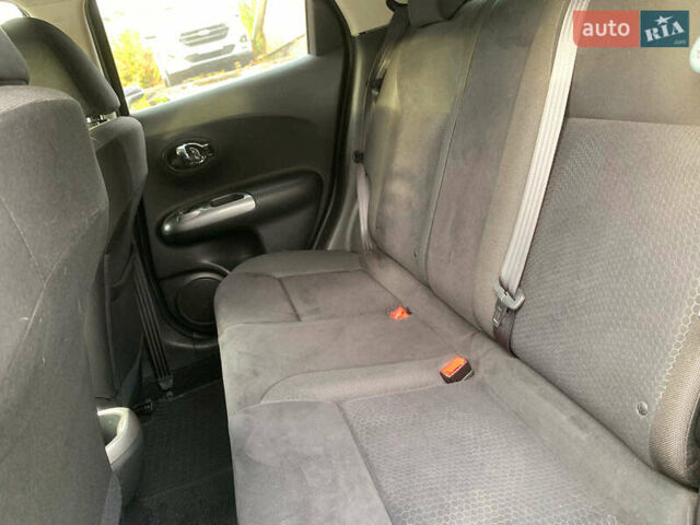 Черный Ниссан Жук, объемом двигателя 1.6 л и пробегом 100 тыс. км за 13390 $, фото 24 на Automoto.ua