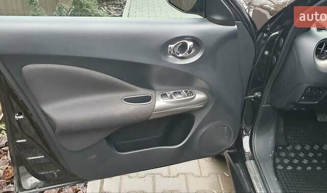 Чорний Ніссан Жук, об'ємом двигуна 1.6 л та пробігом 108 тис. км за 12000 $, фото 2 на Automoto.ua