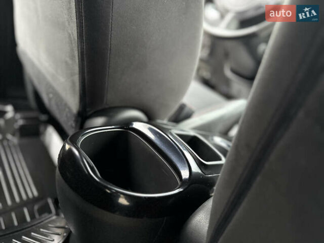 Черный Ниссан Жук, объемом двигателя 1.6 л и пробегом 133 тыс. км за 10750 $, фото 54 на Automoto.ua