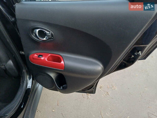 Черный Ниссан Жук, объемом двигателя 1.6 л и пробегом 111 тыс. км за 12500 $, фото 22 на Automoto.ua