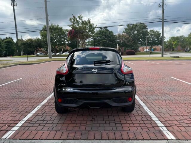 Черный Ниссан Жук, объемом двигателя 1.6 л и пробегом 80 тыс. км за 5400 $, фото 3 на Automoto.ua