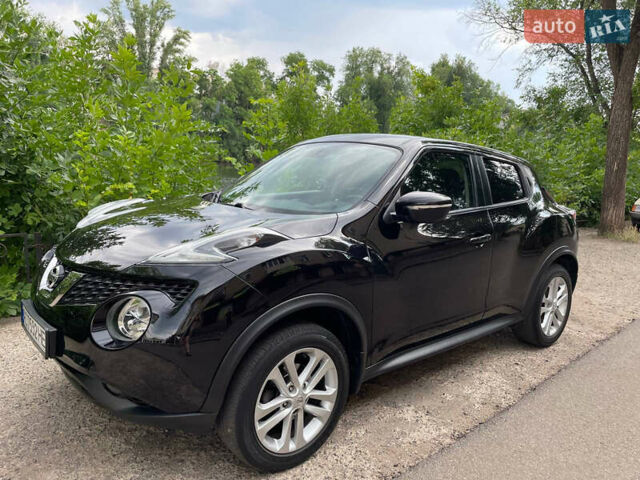 Черный Ниссан Жук, объемом двигателя 1.6 л и пробегом 110 тыс. км за 13700 $, фото 19 на Automoto.ua