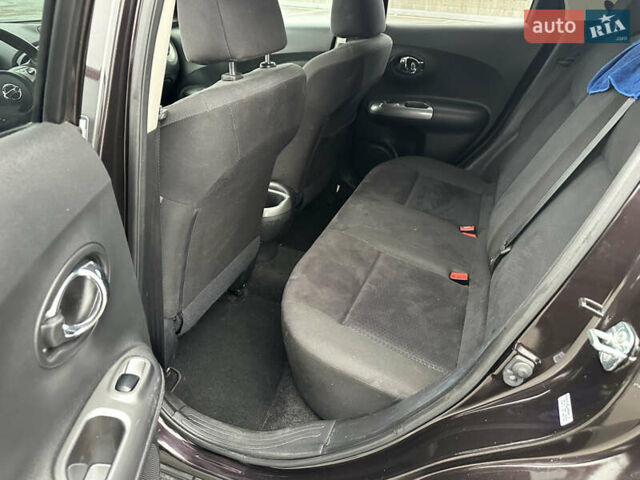 Черный Ниссан Жук, объемом двигателя 1.6 л и пробегом 150 тыс. км за 8300 $, фото 20 на Automoto.ua